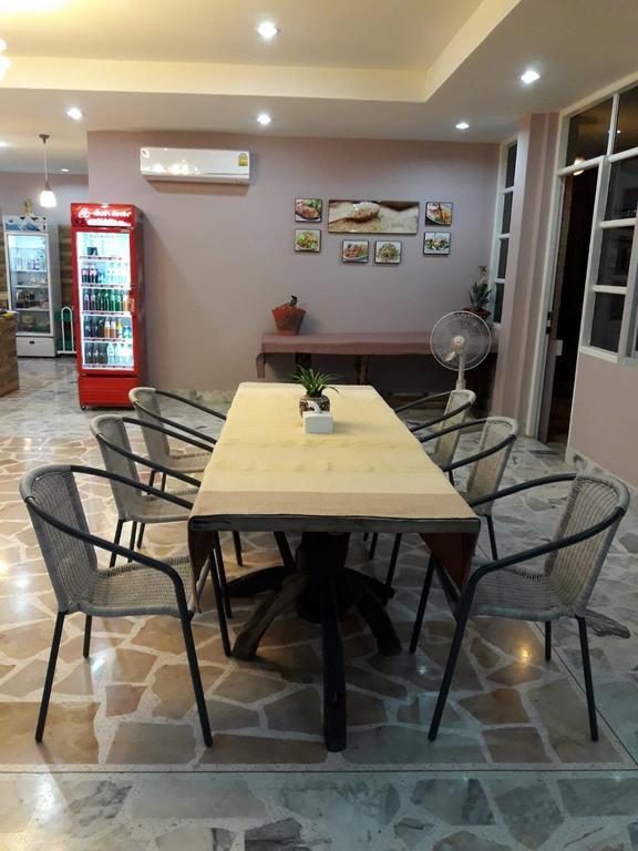 Baan Suan Geb Tawan Hotel Lopburi Exterior photo